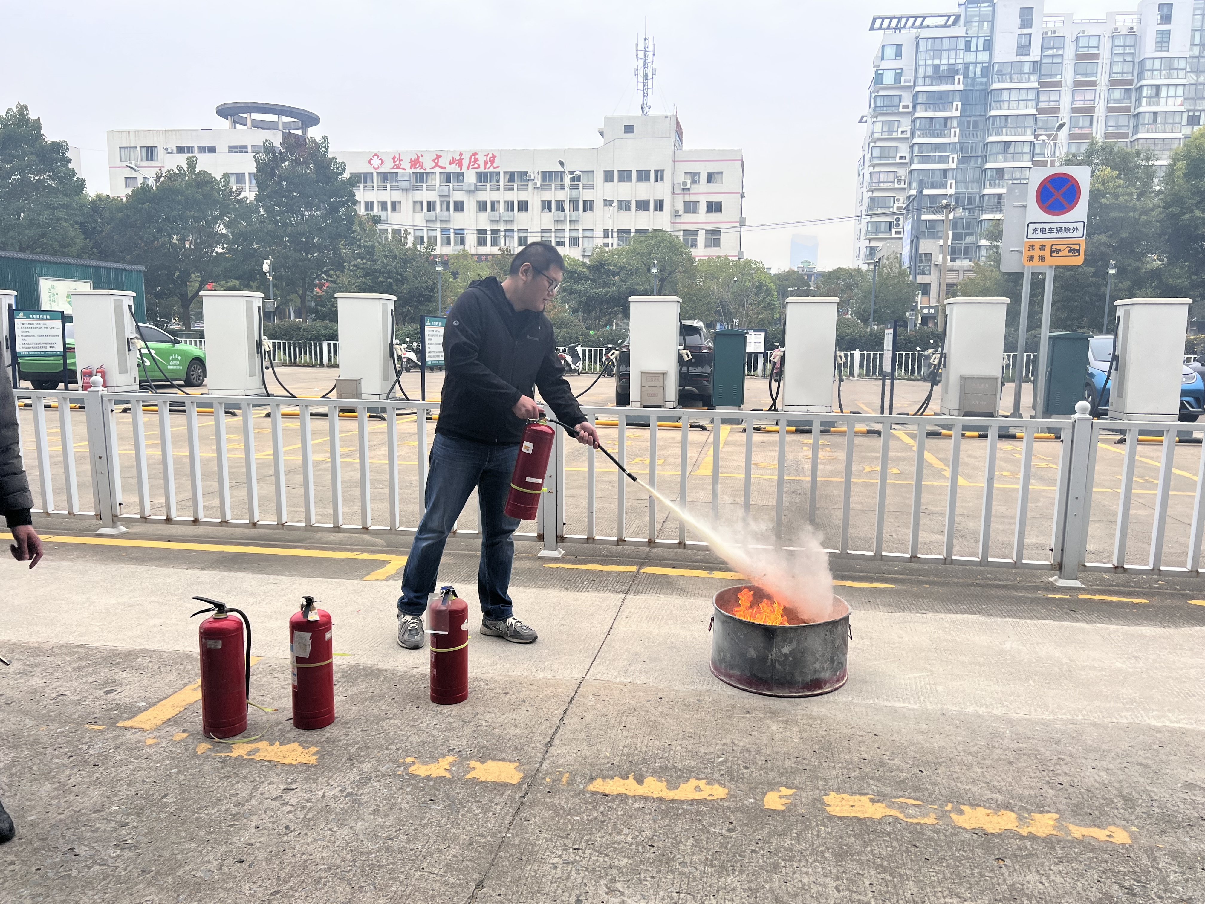 正在上傳...